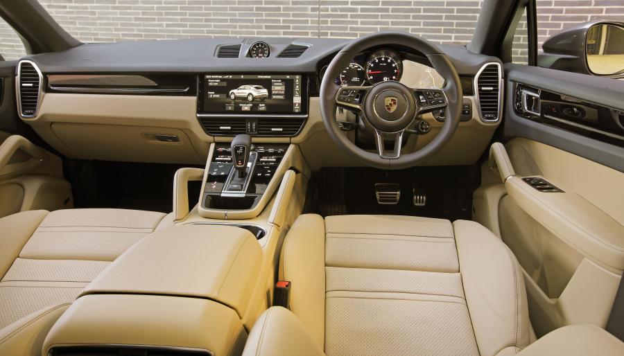 Торпедо Porsche Cayenne S Coupe 2019 года  (AU) (фото 22 из 26)